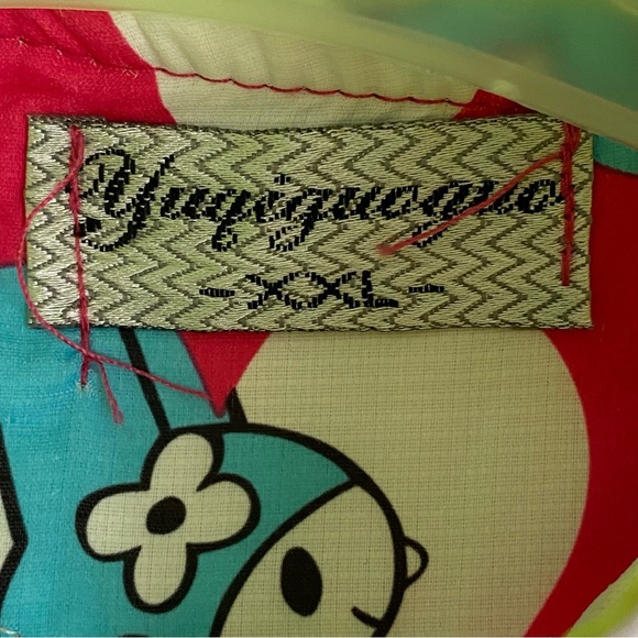 Cute Girls Size XXL Zip Up Jacket With Pockets, Hood, And Cartoon Heart Design - Picture 3 of 7